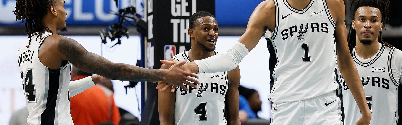 星空体育中国-骑士名宿：马刺是西部最强球队 文班只需再进步些&amp;一切都会被改变