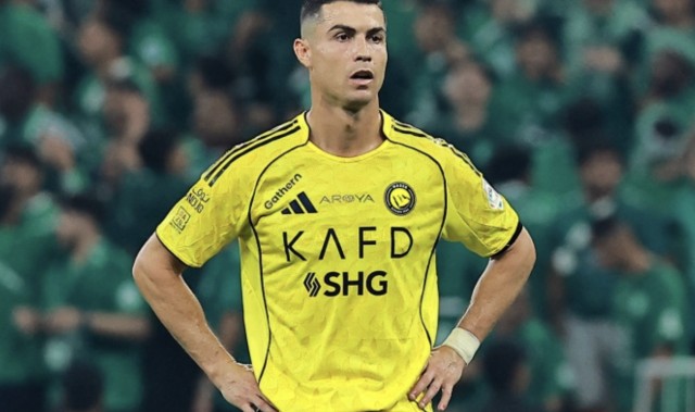 星空体育官网下载入口-不惧战争影响！沙特联赛宣布正常进行 40岁C罗迎利好：或破3年0冠