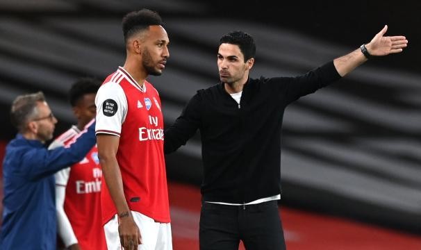 星空体育官网-【观察】阿尔特塔该继续信任“事实替补”奥巴梅扬吗？